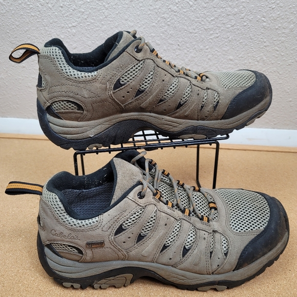 Cabela's Shoes Cabelas 4 Most Hiking Mens Low Boots Shoes Poshmark